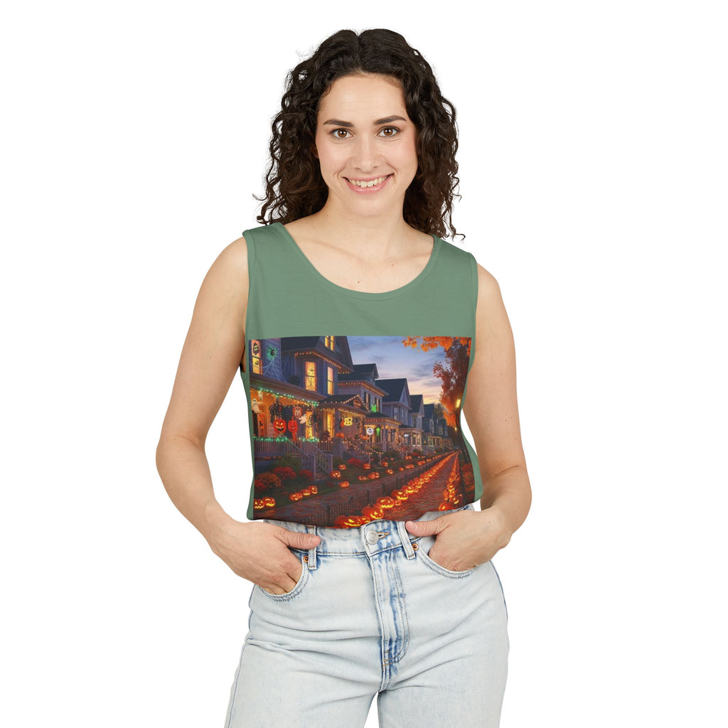 Halloween Pumpkin-Lit Street Tank Top (Woman)