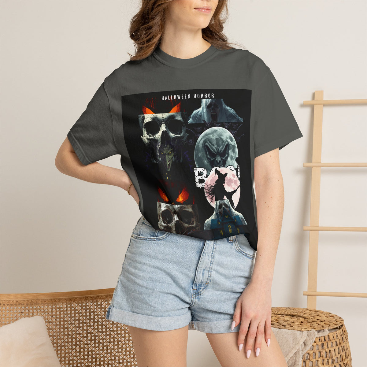 Halloween Horror Skull T-Shirt — Retro Moon & Mask Graphic